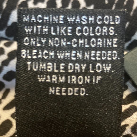 Roz & Ali Black and Cream Abstract Print Maxi Skirt NWT - Picture 8 of 9